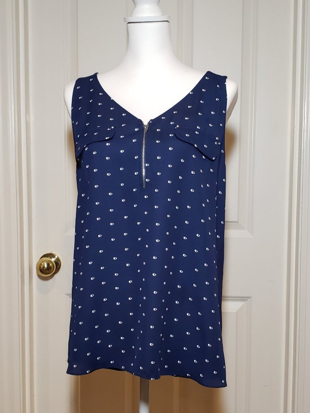 Fortune & Ivy Blue zip tank Size XL